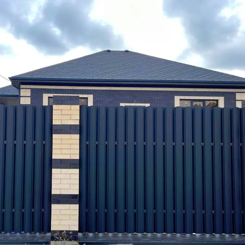 Фото 4 штакетник Полукруглый RAL9005 МАТТЕ Черный двусторонний